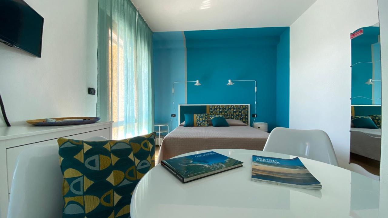 La Tortorella Room & Apartment Tortolì Extérieur photo