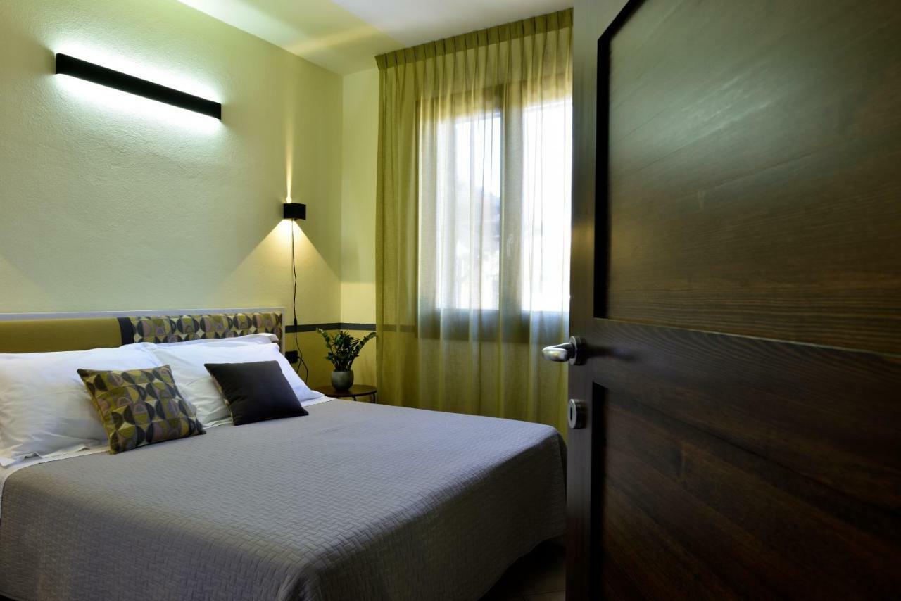 La Tortorella Room & Apartment Tortolì Extérieur photo