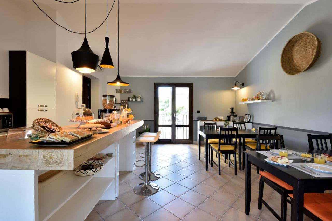 La Tortorella Room & Apartment Tortolì Extérieur photo